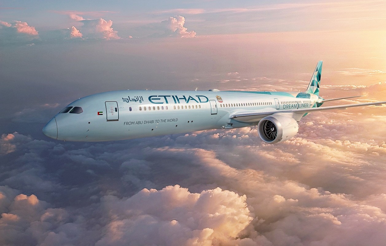 Etihad Airways raises $1.2 billion loan