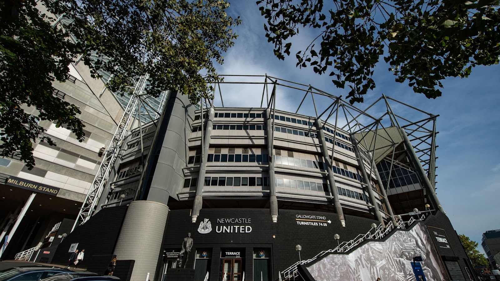 PIF to take over Newcastle United in $407 million deal